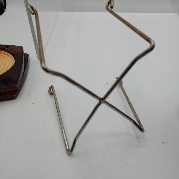 MCM Vintage Coasters set of 8 W/Metal Stand Plastic Amber with Cream Center - Picture 4 of 14